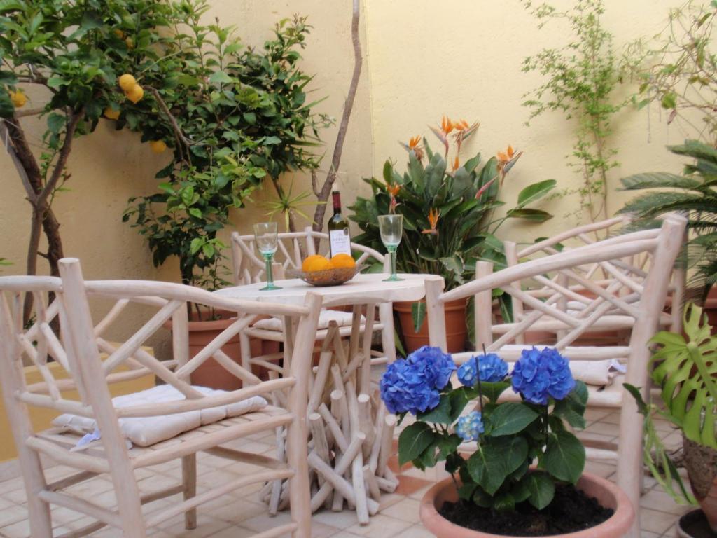 Aparthotel Petrino Rhodes City Exterior foto